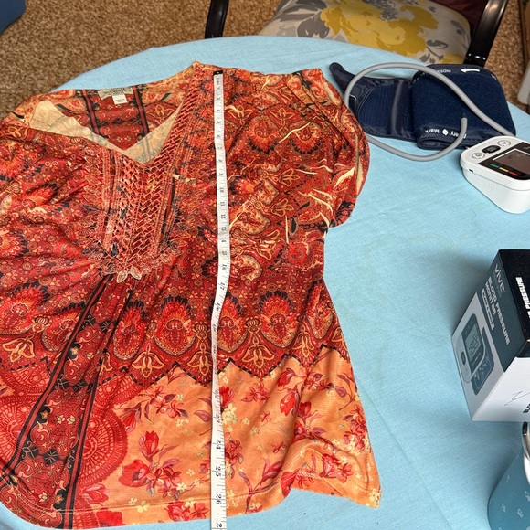 One World top - Picture 7 of 7